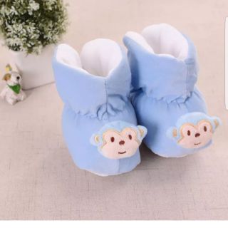 Giày bông cho trẻ sơ sinh