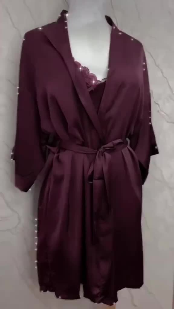 HT129 Set váy ngủ và áo choàng sexy chân ren đuôi cá kèm ĐỆM LÓT, đồ ngủ lụa quyến rũ HT129 MÚT (201+202) | BigBuy360 - bigbuy360.vn