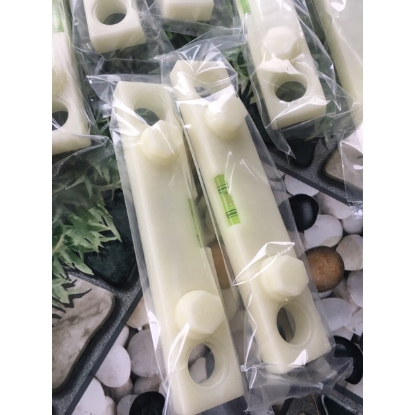 Thước Cân Sen Nóng Lạnh, Dưỡng Chân Sen