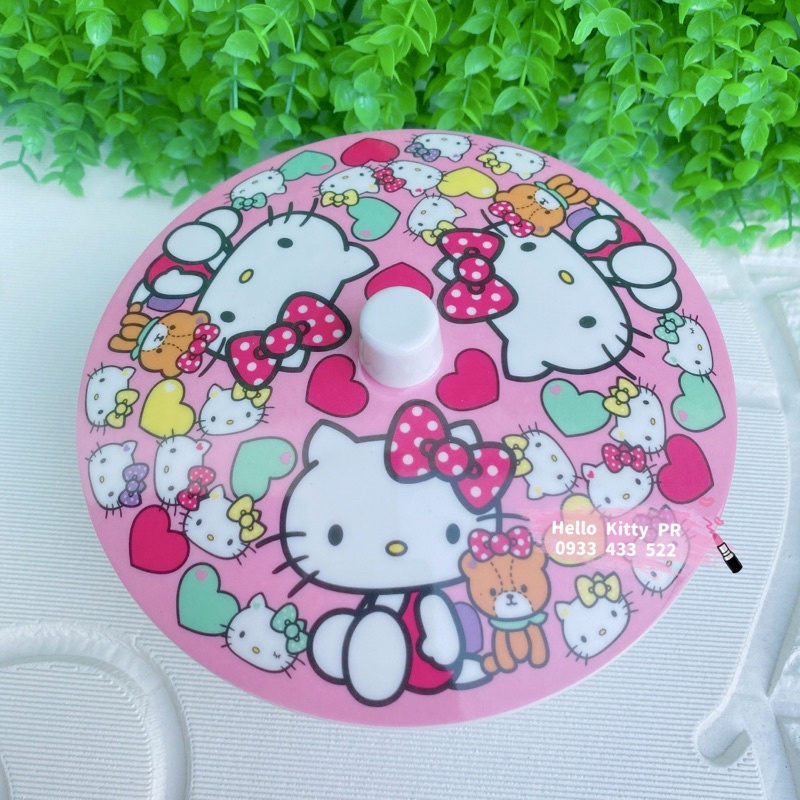 TÔ CÓ NẮP HELLO KITTY - DOREMON DORAEMON