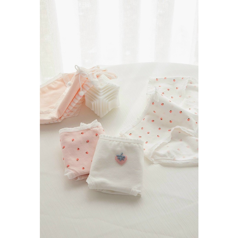 COMBO 5 QUẦN LÓT COTTON  NHIỀU HOẠT TIẾT DỄ THƯƠNG CHẤT MỀM MẠI THOẢI MÁI THẤM HÚT MỒ HÔI