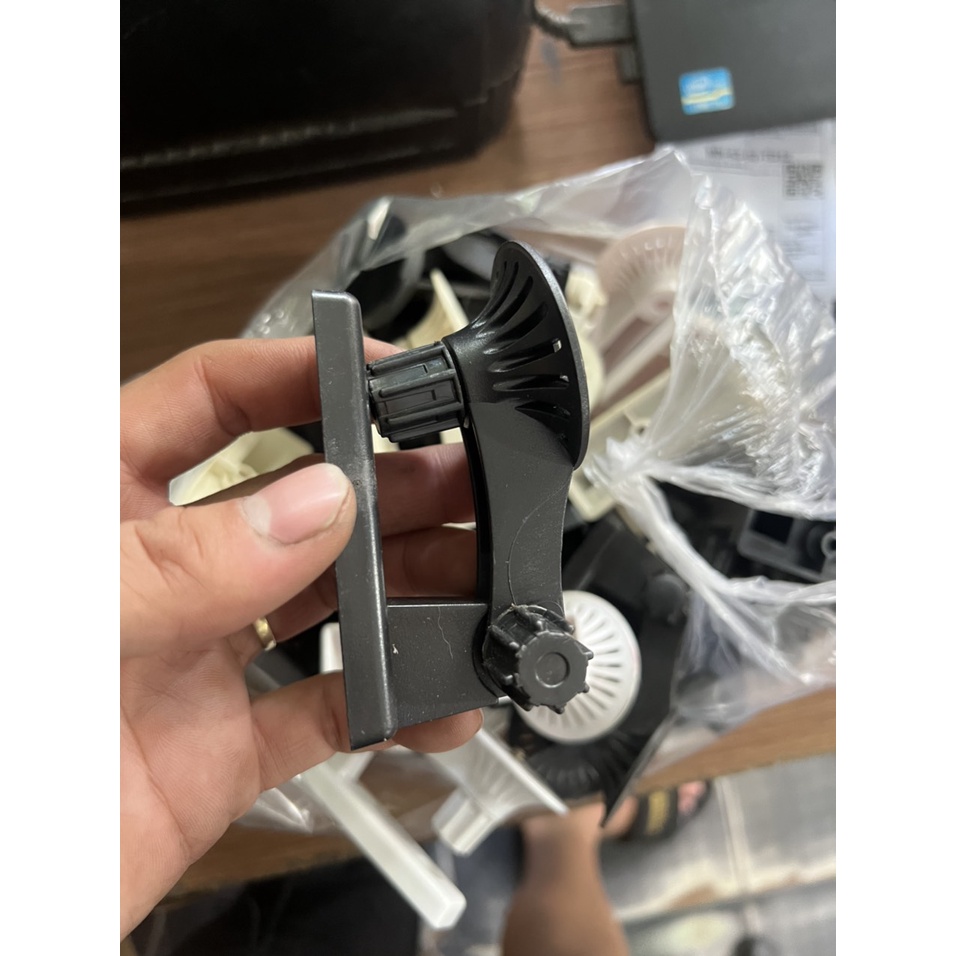 Thanh lý Chân đế camera Wifi vít nhỏ