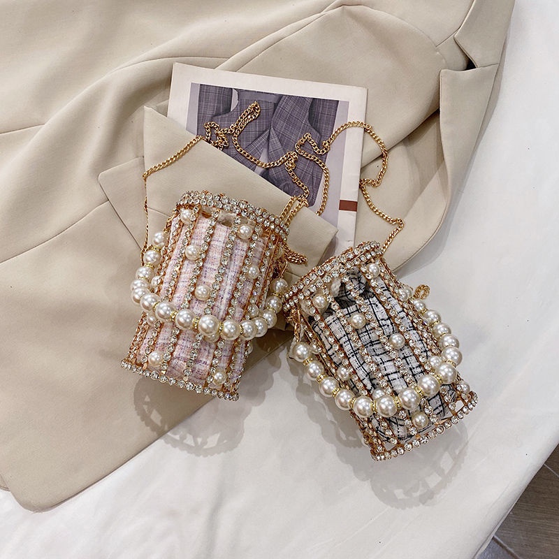 Túi Đeo Vai Đính Đá Lấp Lánh Phối Dây Xích Ngọc Trai Sang Trọng Thời Trang Mới