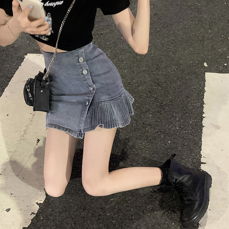 Chân Váy Denim Lưng Cao Xếp Ly Phối Nút Xinh Xắn Dành Cho Nữ | BigBuy360 - bigbuy360.vn