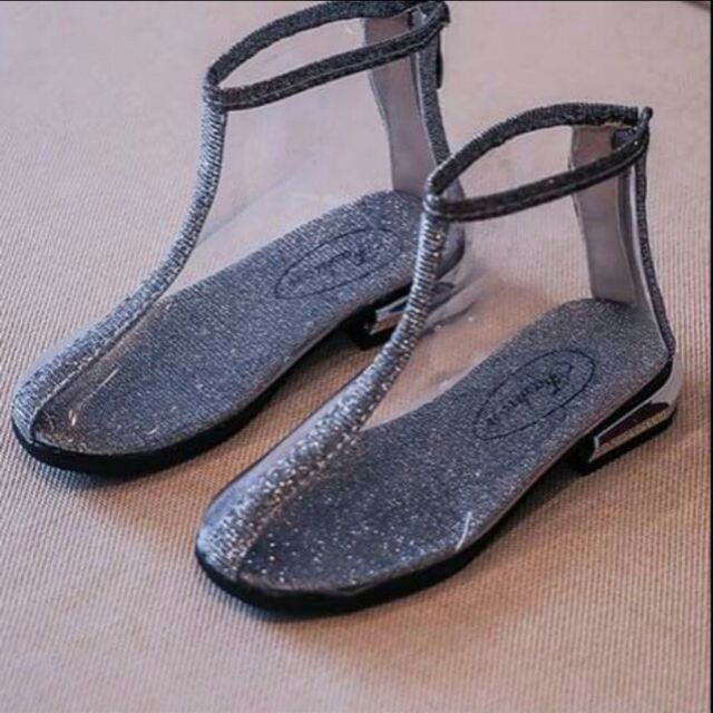 Giày boot trong 218k