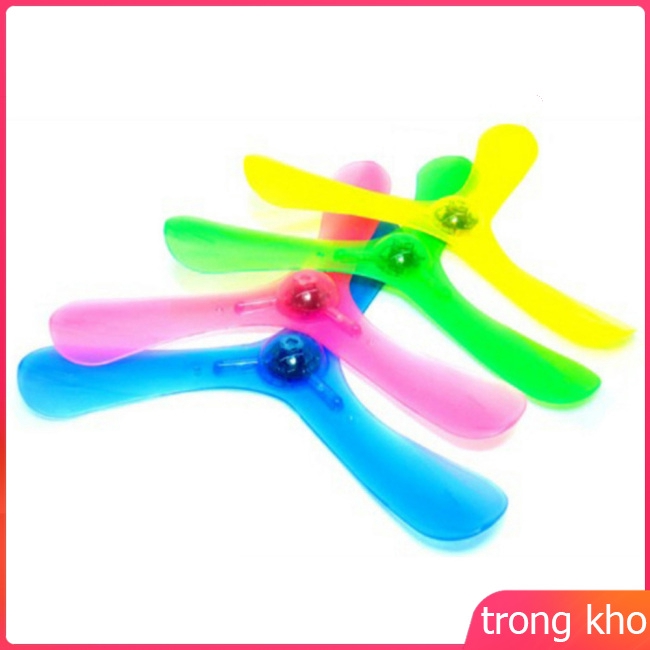 Creative Flashing Boomerang Plastic Flying Tri Blade Sports Toys
