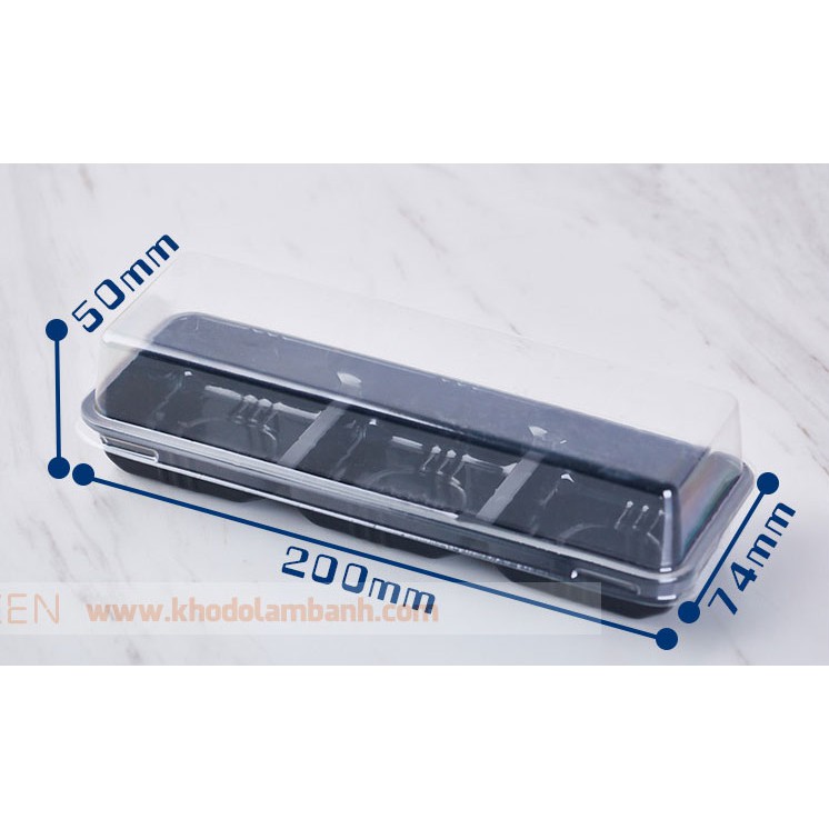 Hộp nhựa 3 ô W360