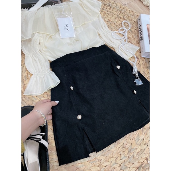 Set áo trễ vai bánh bèo voan mix chân váy nhung đính cúc form chất siêu đẹp❤️ | BigBuy360 - bigbuy360.vn