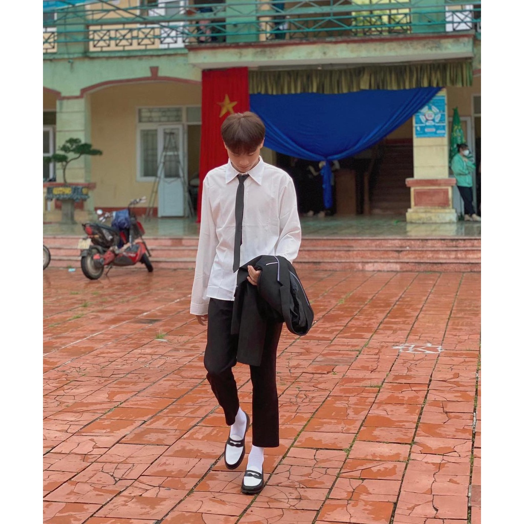 Penny Loafer Black White giá rẻ, giày lười nam Local Shoes kiểu dáng Modern