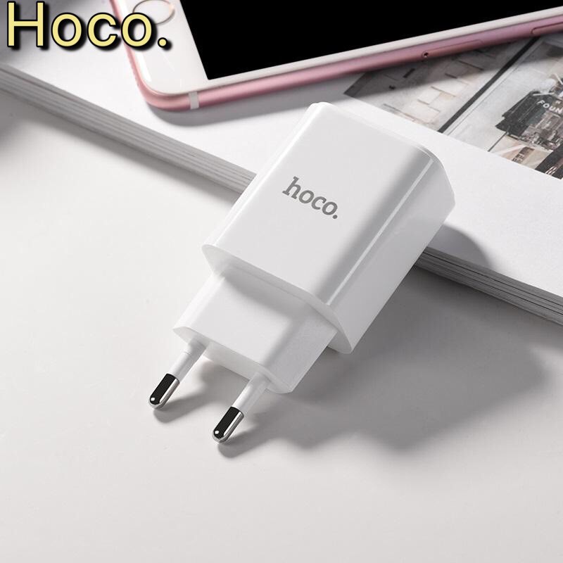 Củ sạc 2 cổng USB màn LCD báo áp - Hoco C63 Victoria - BH 12 tháng