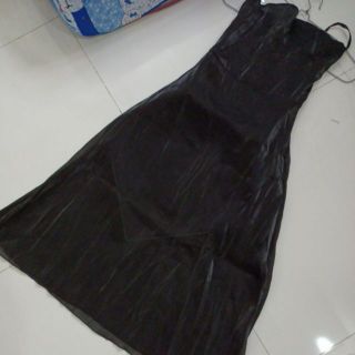 ĐẦM HAI DÂY CỔ ĐỔ