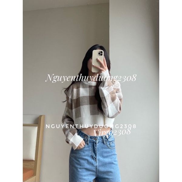 [HÀNG SẴN]ÁO LEN CROPTOP KẺ CARO cổ tròn hàng Quảng Châu | BigBuy360 - bigbuy360.vn