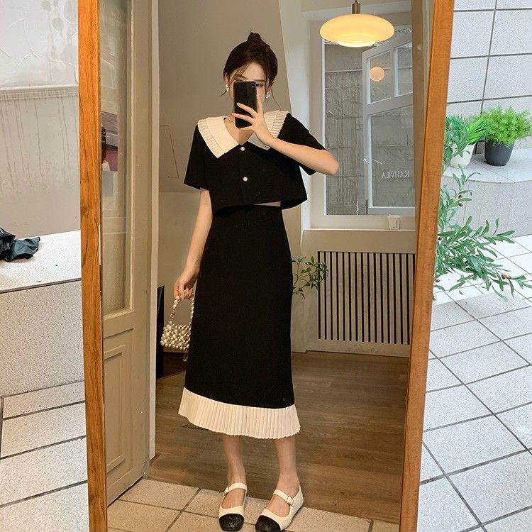 Set đồ COZOKC gồm áo thun tay ngắn và chân váy ôm dáng dễ phối đồ hợp thời trang