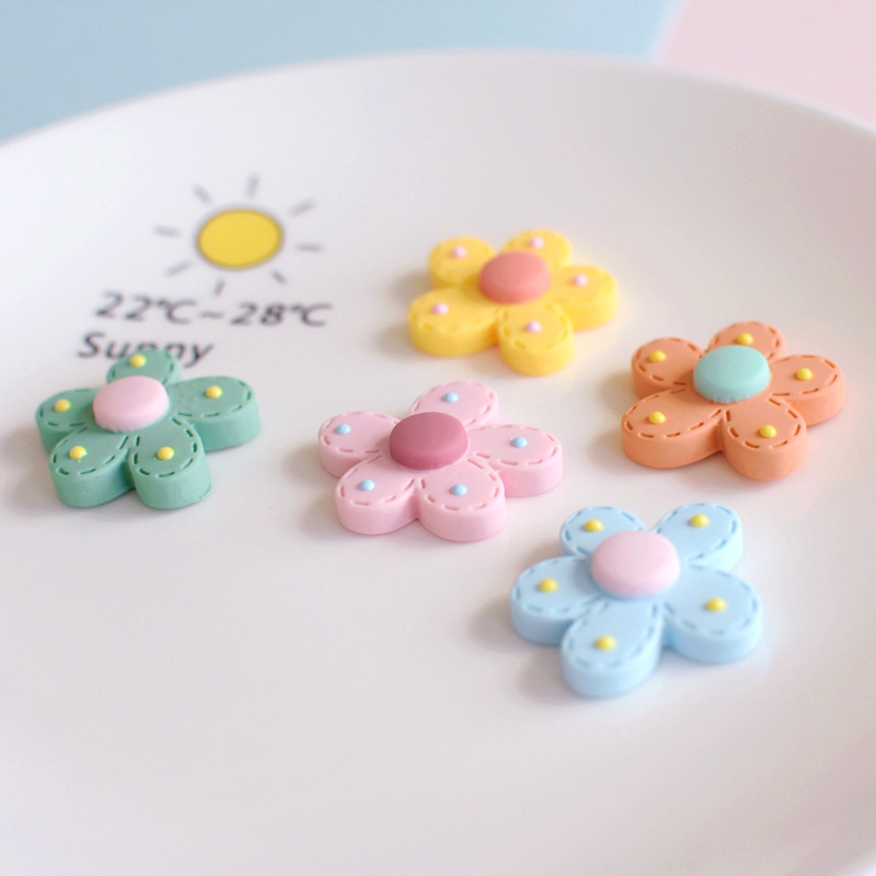 Set 10 Hoa Nhựa 5 Màu Trang Trí Điện Thoại / Bông Tai DIY