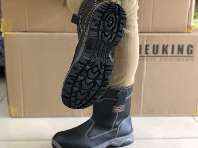 Ủng da neukings còn sz 42, sz,43 | BigBuy360 - bigbuy360.vn