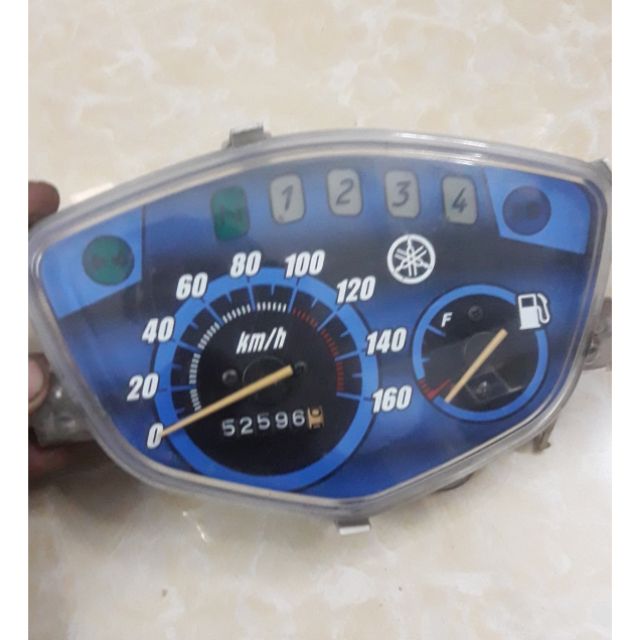 Đồng hồ ya sirius rin rã xe .nguyên xi.có trầy