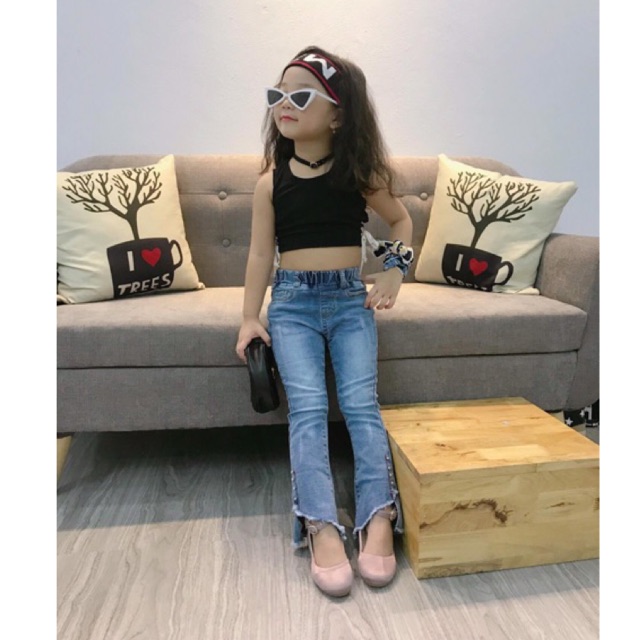 Quần bò jean dài đính hạt bé gái