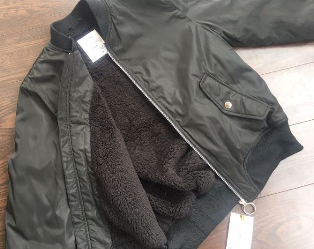 Áo khoác lót lông Bershka nylon Bomber Jacket | BigBuy360 - bigbuy360.vn