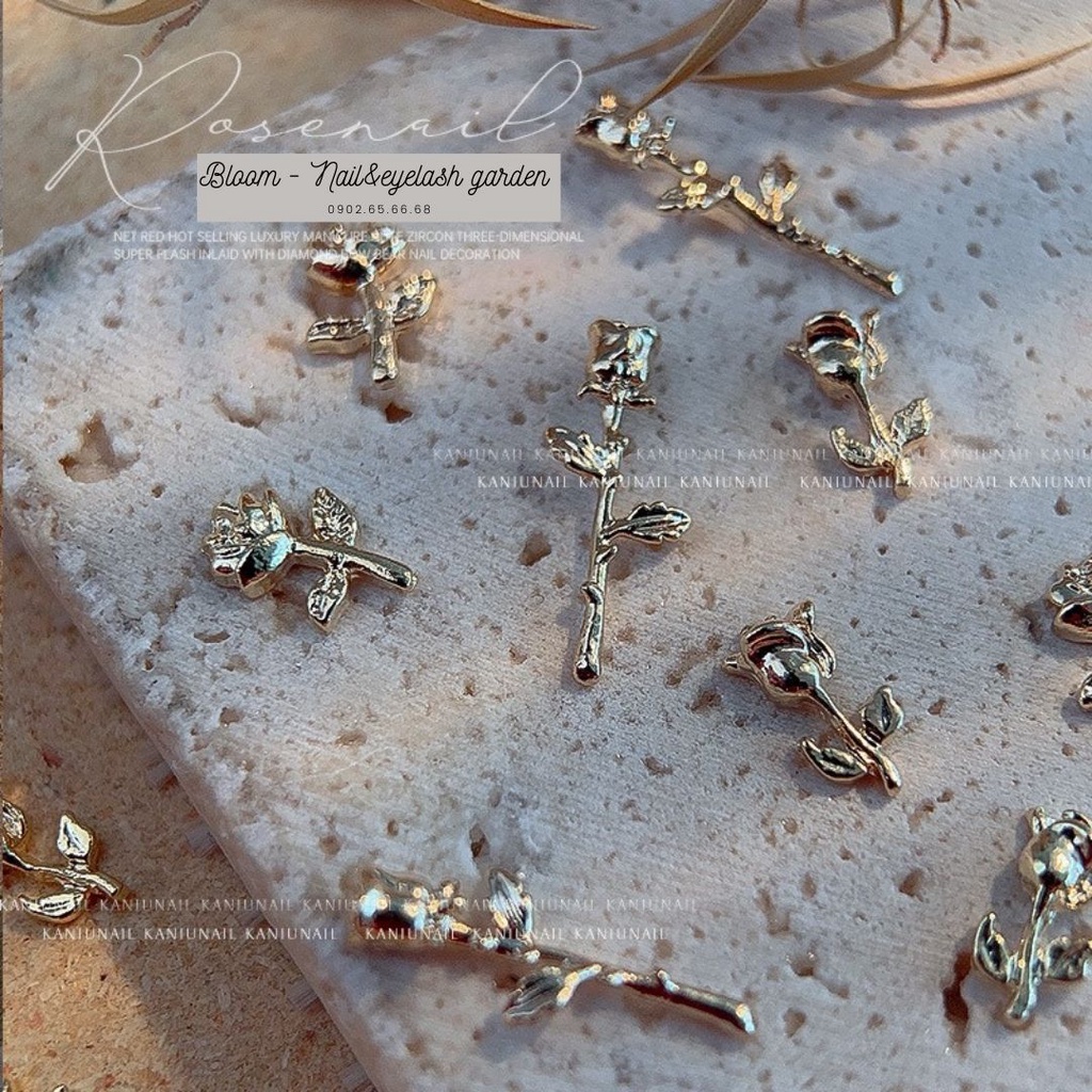Set charm hoa hồng vàng-bạc hot trend 2022