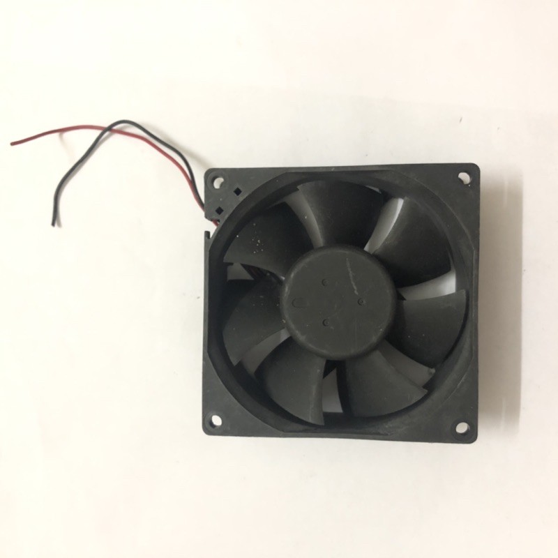 Fan làm mát Sensflow vuông 9cm 12V