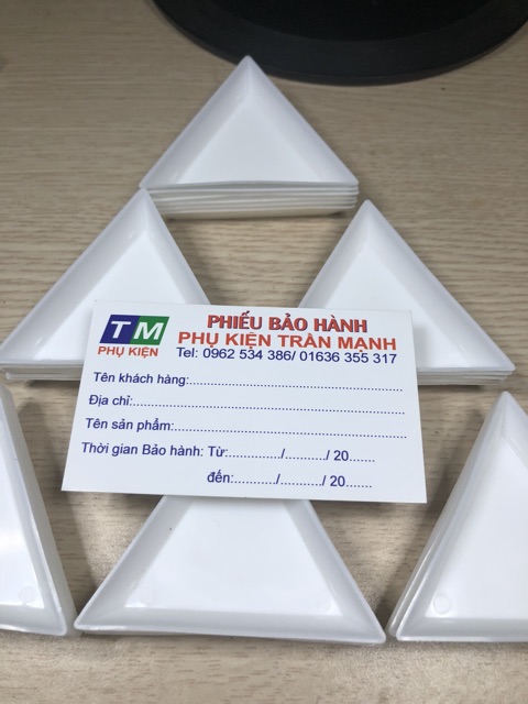 Khay đựng đá