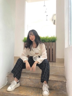 Áo sơ mi voan mỏng khoác ngoài