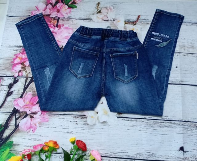 (hình chụp) quần jeans lưng thun co giãn tạo dáng