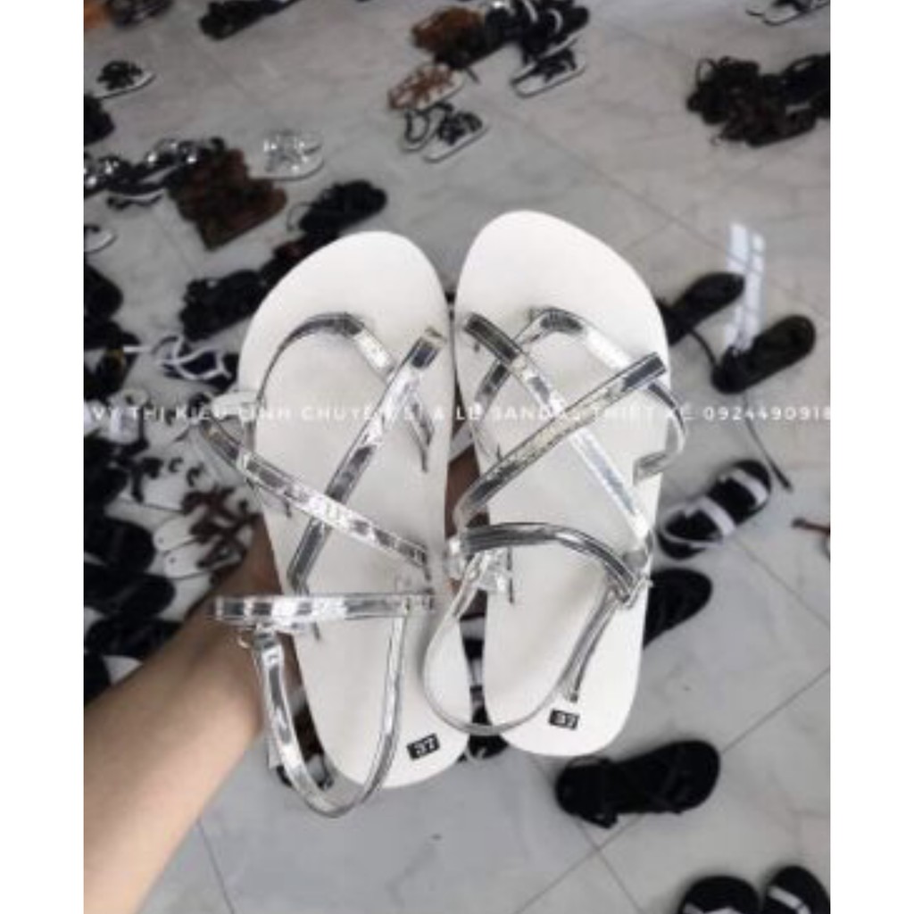 sandal nữ đế trắng quai bạc ( A 21 bạc ) size có từ 34 nữ đến 42 nữ có đủ màu đủ size nhắn tin chọn thêm