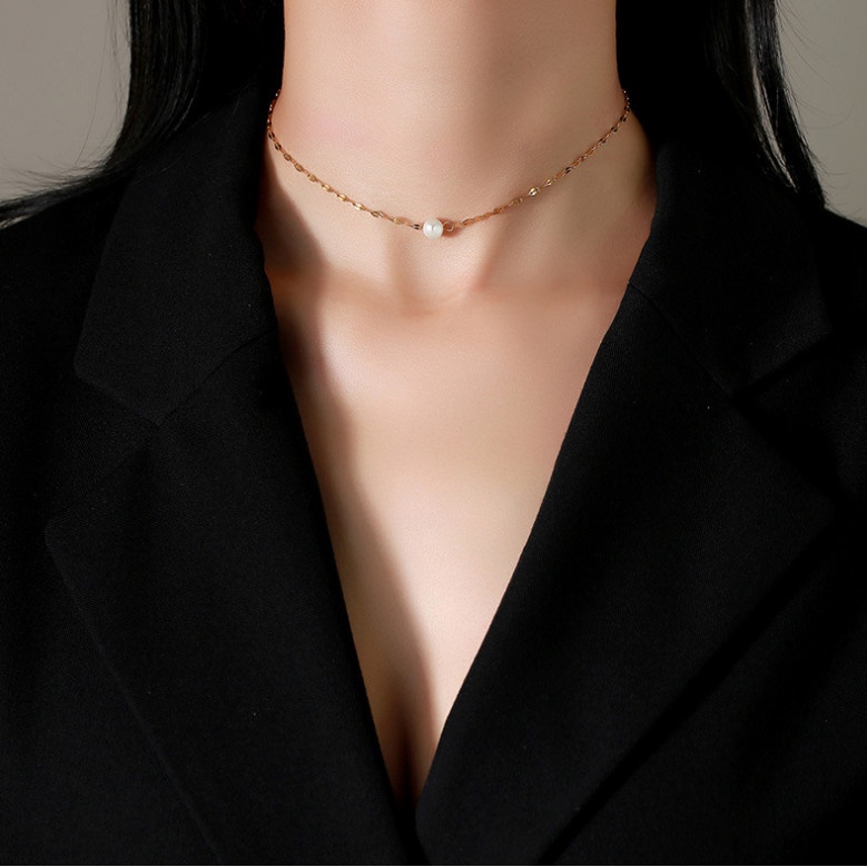 Dây Chuyền Choker Mảnh Trái Châu Titan Ko Đen TT 4230