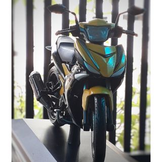 Mô hình xe Y15ZR phiên bản Malaysia