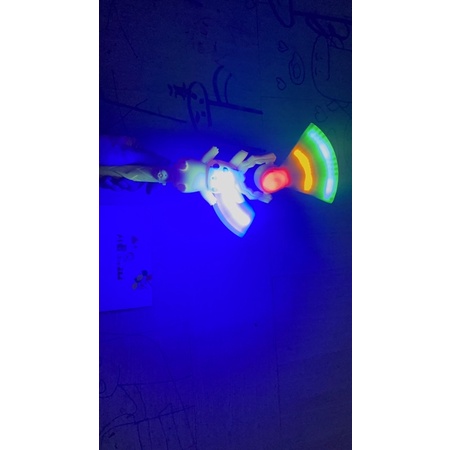 Gậy Chong Chóng Phát Sáng Pikachu Phát Đèn Led Và Âm Thanh Cho Bé Siêu Thú Vị