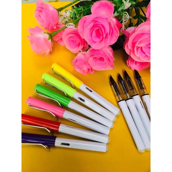 Bút máy T08 ngòi Kim Tinh lá tre thanh đậm xoá được mực tặng 1 ống mực,1 pitong bơm mực thường