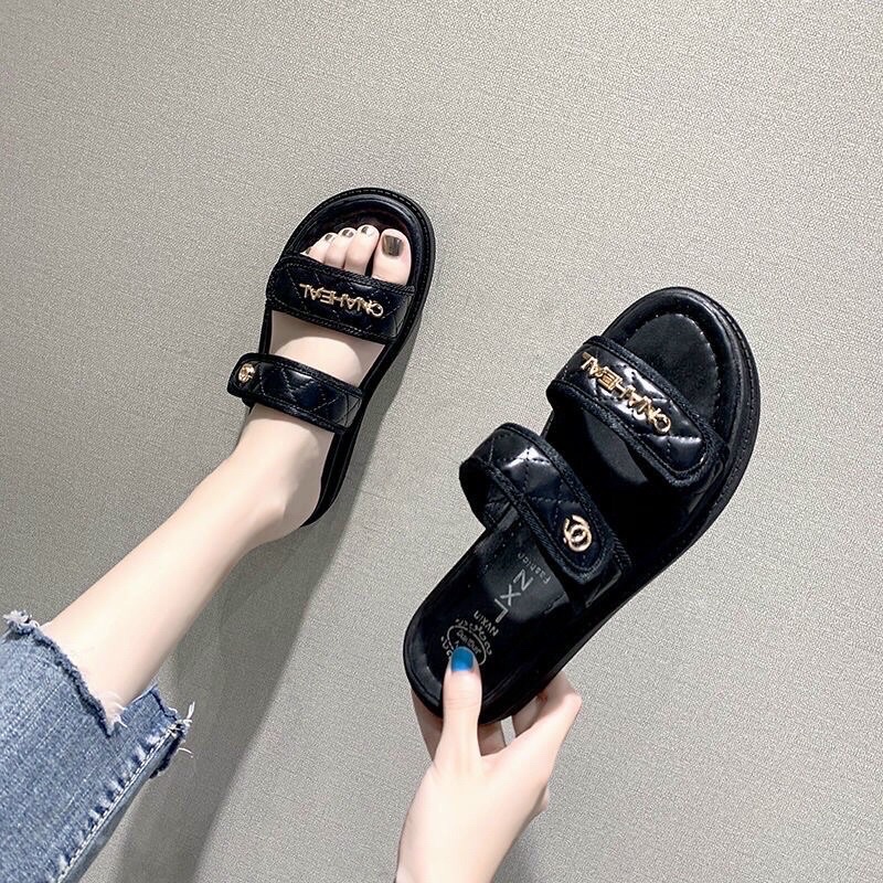 Dép 2 quai gắn chữ chà neo 2 màu đen trắng full size 35-39