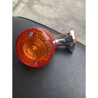 CẶP XI NHAN SAU XE CUB 86 ( HÀNG ĐẸP ) - ĐẾ NHỰA XI BÓNG