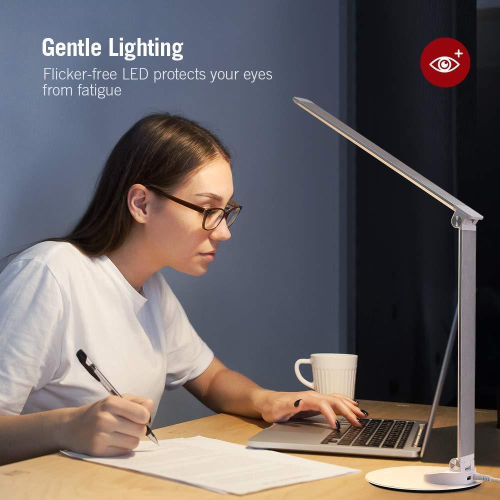 Đèn Led Chống Cận Taotronics TT-DL19 9W  Bảo Hành 24 tháng Có Cổng Sạc USB, 5 Chế Độ Màu, 5 Mức Sáng