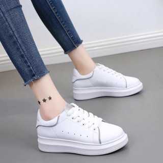 Giày MCQ gót đen ,hoa cúc