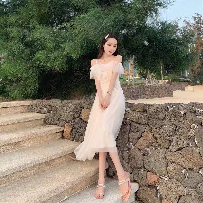 [Mã FADIRECT20 giảm 20K đơn 150K] Đầm Hai Dây Dáng Dài Phối Lưới Kiểu Thần Tiên Dễ Thương | BigBuy360 - bigbuy360.vn