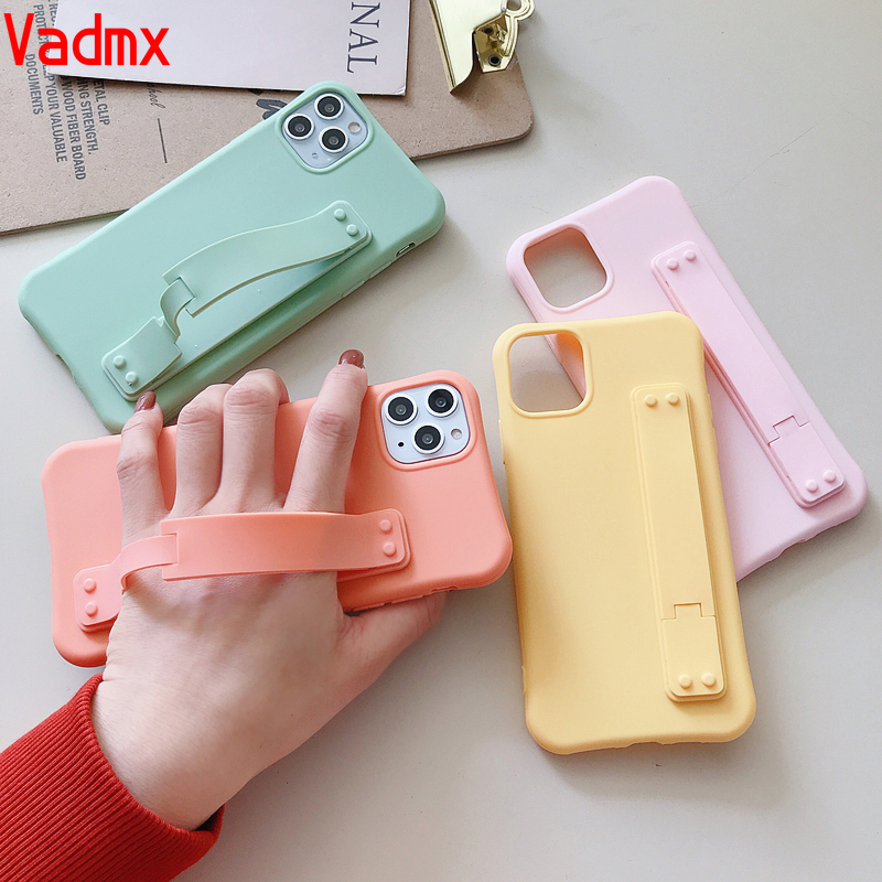 Ốp Lưng Tpu Mềm Màu Trơn Có Dây Đeo Tay Cho Iphone 11 Pro Xs Max Xr Xs X 8 7 6s 6 Plus Se 2020