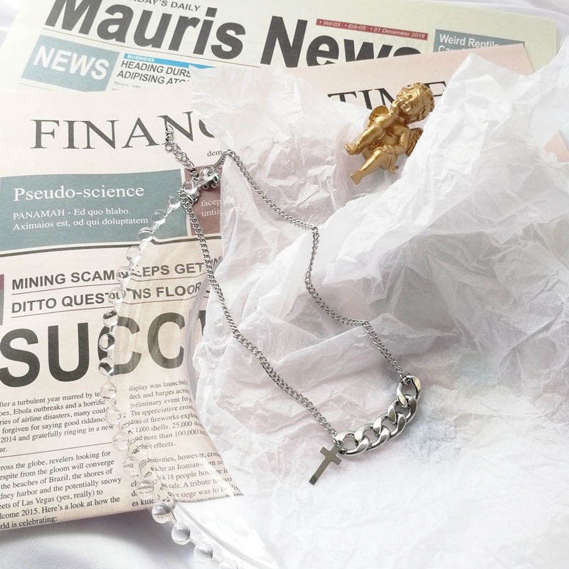 Vòng cổ choker mặt hình thánh giá cá tính thời trang