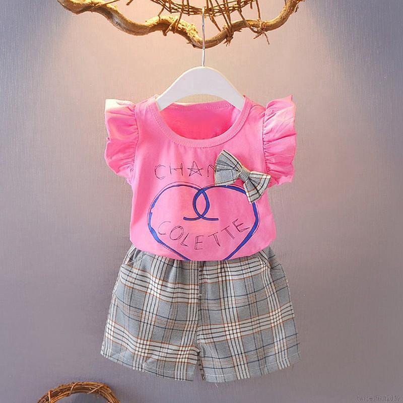 Set áo thun in chữ + Quần short caro cho bé gái