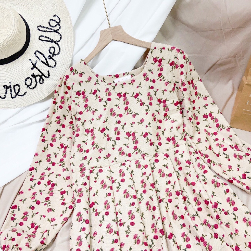 Đầm Maxi hoa, vải nhung tăm, phối xếp li, đầm Vintage đi biển, du lịch, chụp ảnh | BigBuy360 - bigbuy360.vn