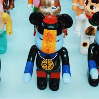 [ Ảnh tự chụp ] Bearbrick Cương Thi phát sáng bản 400%