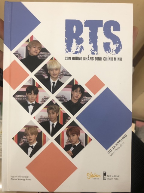 Photobook BTS Con đường khẳng định chính mình