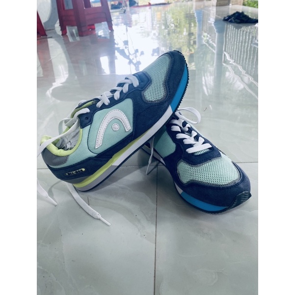 Giày thể thao sale