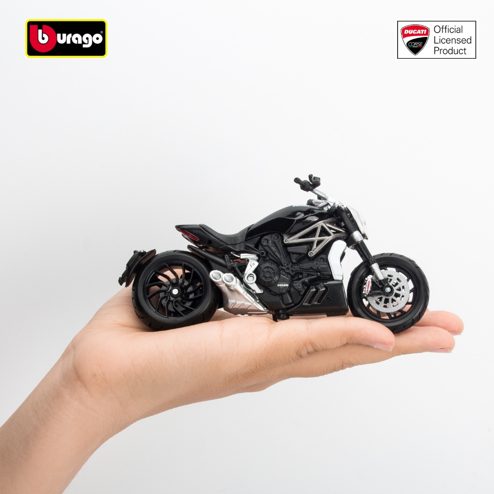 Mô hình xe moto Ducati Panigale V4S Corse, 1199 Superleggra , Monster, Hypermotard 1:18