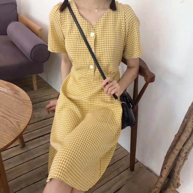 ❤️ Đầm caro cột eo cổ V đính hàng nút ❤️ | BigBuy360 - bigbuy360.vn