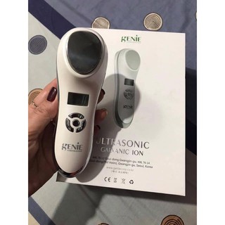 Máy Đi Tinh Chất Di Điện Nóng Lạnh Genie Hàn Quốc