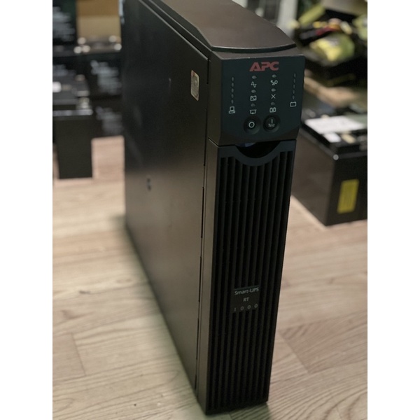 Bộ Lưu Điện UPS APC Smart-UPS RT SURT1000XLI 1000VA 230V .