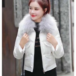 Áo phao tuyết cổ lông