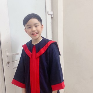 Áo cử nhân mầm non